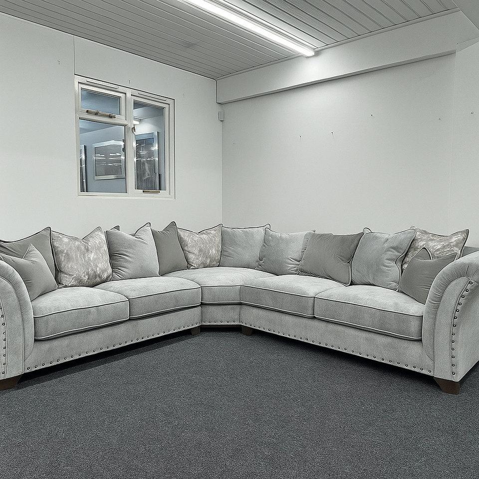 Harrison Sofa – Smart Design, Supreme Comfort