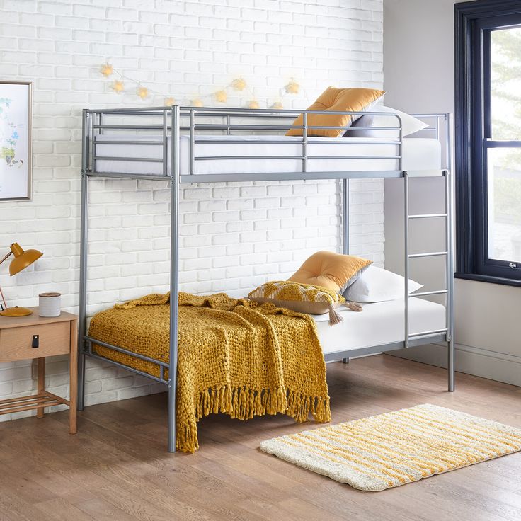 Single Metal Bunk Bed – Space-Saving Steel Frame for Modern Bedrooms